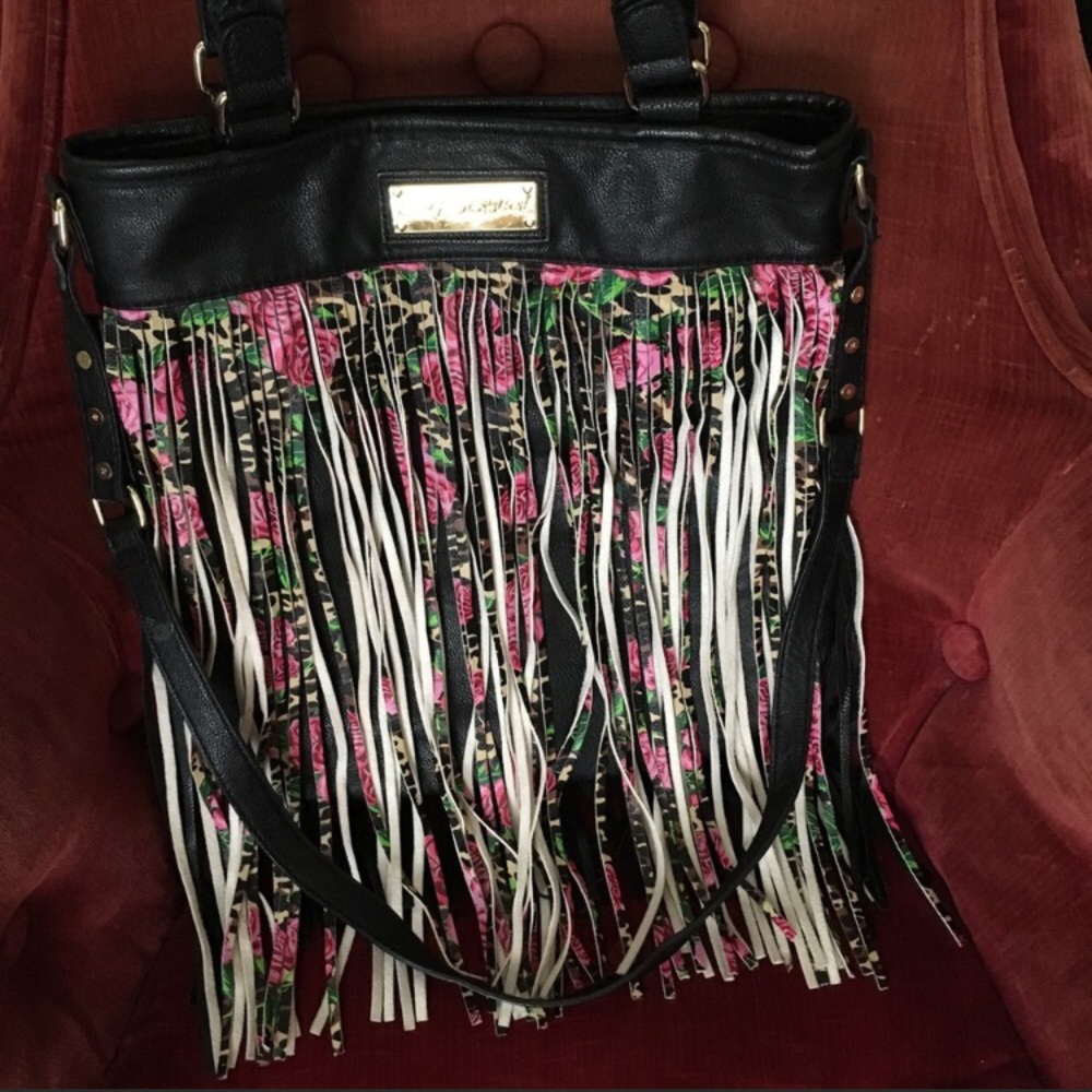 NWOT Betsy Johnson cross body bag